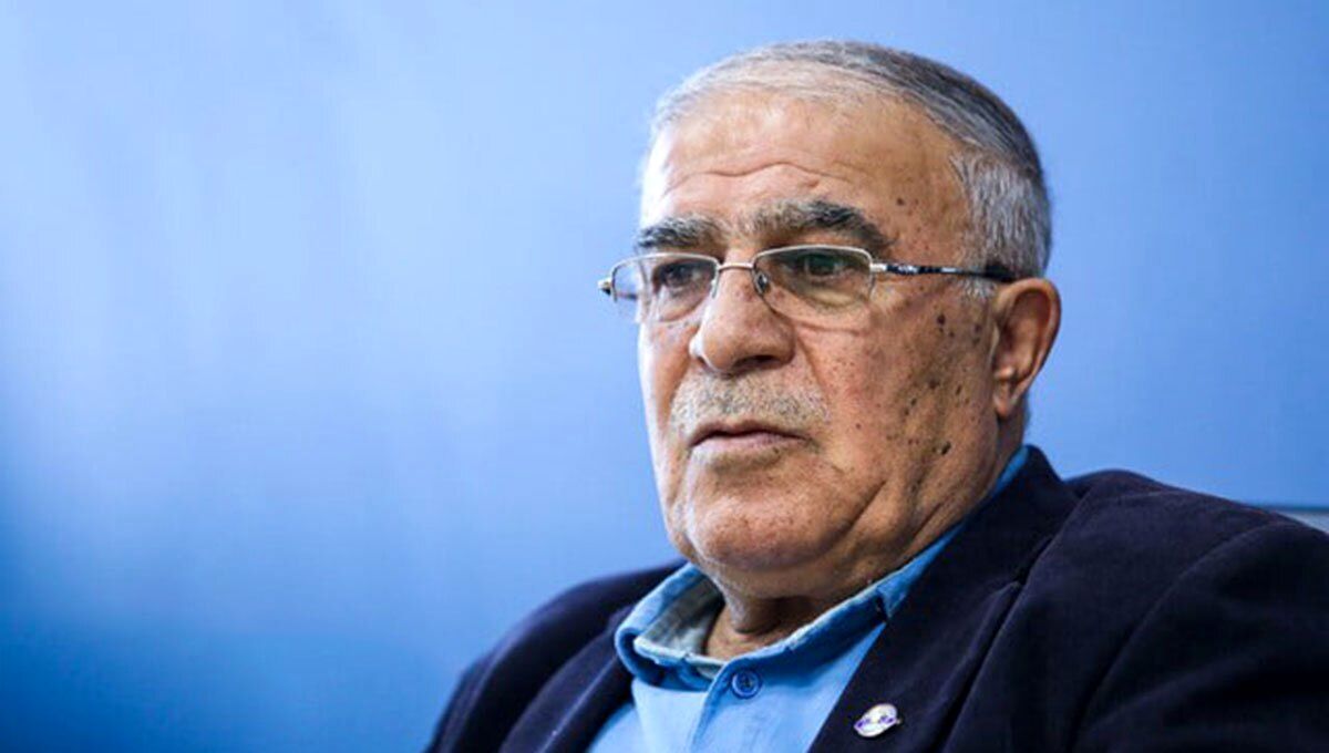 اکبر کارگر جم‌ از مدافعان تکرار‌نشدنی تاریخ فوتبال ایران بود/ متولیان ورزش کشور پیشکسوتان زنده را دریابند