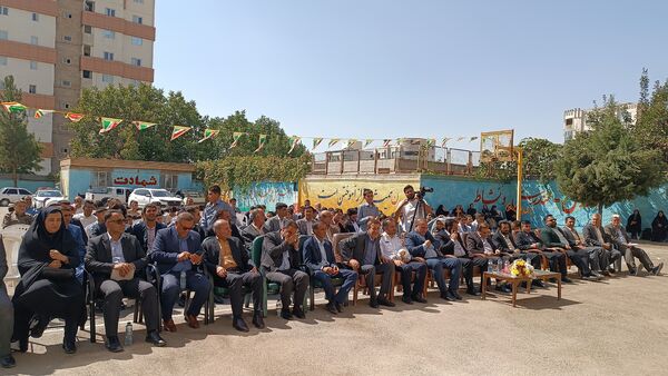همزمان با سراسر کشور زنگ جوانه‌ها در یاسوج به صدا در آمد