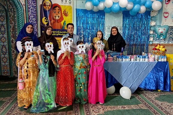  طرح مسواک‌زدن گروهی در دبستان شهدای معلم 
