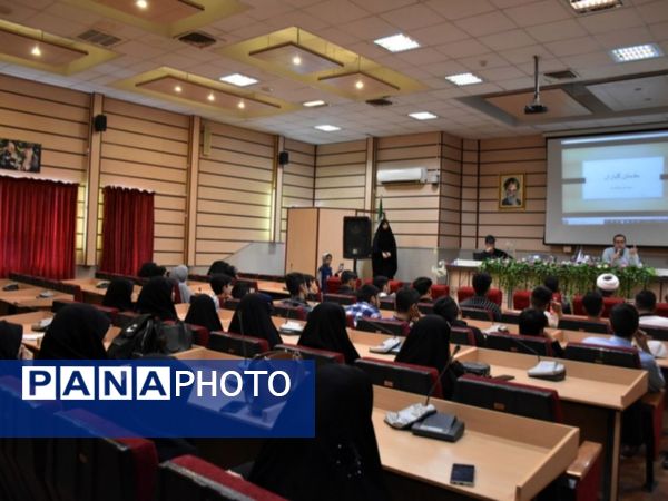 تجلیل از دانش‌آموز خبرنگاران‌پانا ناحیه‌‌یک