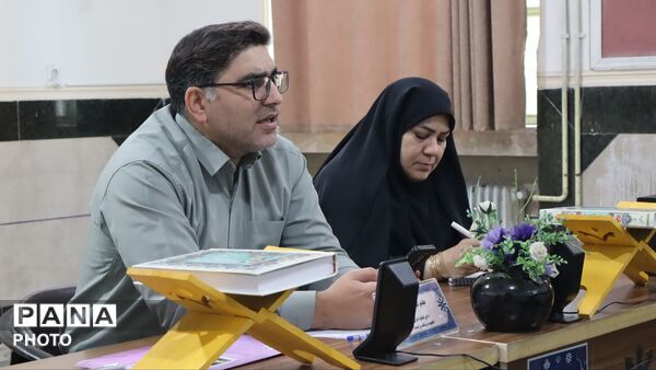 مرحله قطبی سی‌ویکمین کنگره سراسری قرآن کریم مدارس استعدادهای درخشان در خرم‌آباد
