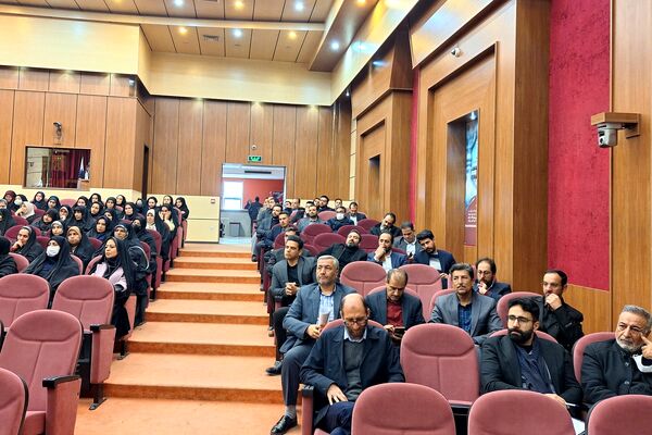 همایش فصلی مدیران مدارس شهرستان پردیس 