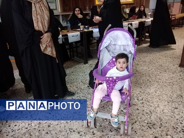 برگزاری چهاردهمین دوره انتخابات ریاست جمهوری کشور در دبیرستان ناصر مشهد