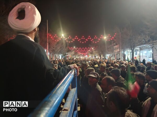 حماسه سازی مردم ولایت مدار چادگان 