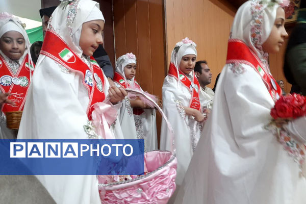 تجلیل از مربیان و پیشکسوتان پیشتاز ناحیه 4 شیراز