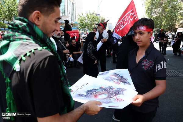 مراسم تشییع پیکر مطهر رهبر شهید انقلاب در تهران - 1
