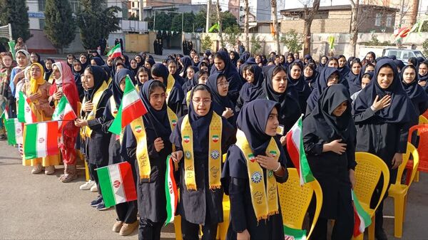 همایش ایرانمون در مدرسه زینب کبری