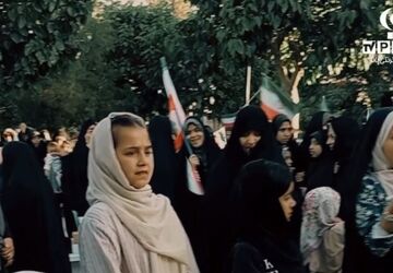 تجلیِ عهدِ ما با راهِ شهید و امام در زرند