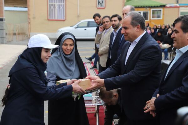 کلاس هفتمی‌های آذربایجان شرقی در «جشن جوانه‌ها»