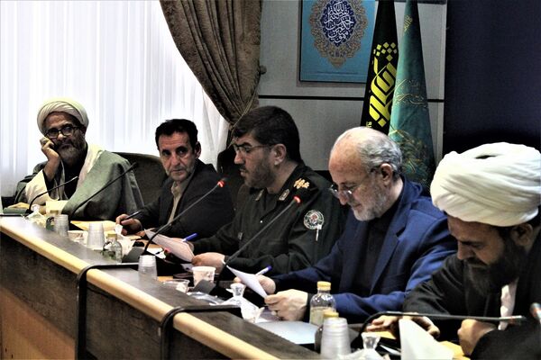 نشست شورای هماهنگی آیین وداع و خاکسپاری شهدای گمنام در قم