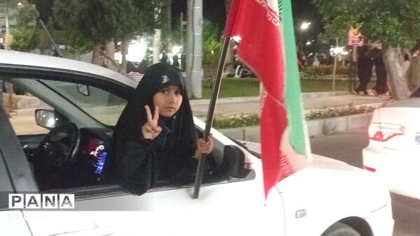 همایش باشکوه دختران جان فدای ایران در خلیل آباد