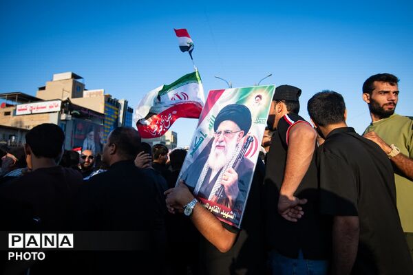 تشییع رهبر شهید انقلاب در کربلای معلی