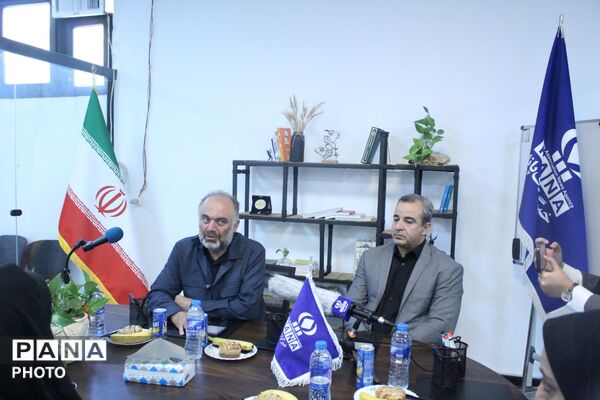 تغییر سبک تجلیل از خبرنگاران در سازمان دانش‌آموزی خراسان رضوی؛ مسئولان شنونده شدند