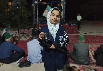 سینه زنی و عذاداری برای رهبر شهید و ایام ماه محرم به همراه اجتماعات شبانه در حسینیه شهدای شهر بار