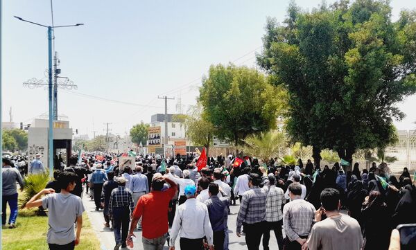 راهپیمایی خشم و نصر در بندرعباس