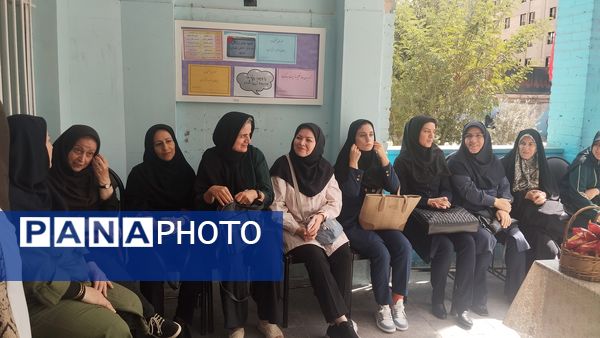 برگزاری «جشن جوانه‌ها» در مدرسه شهدای شهرداری ناحیه ۲ کرج