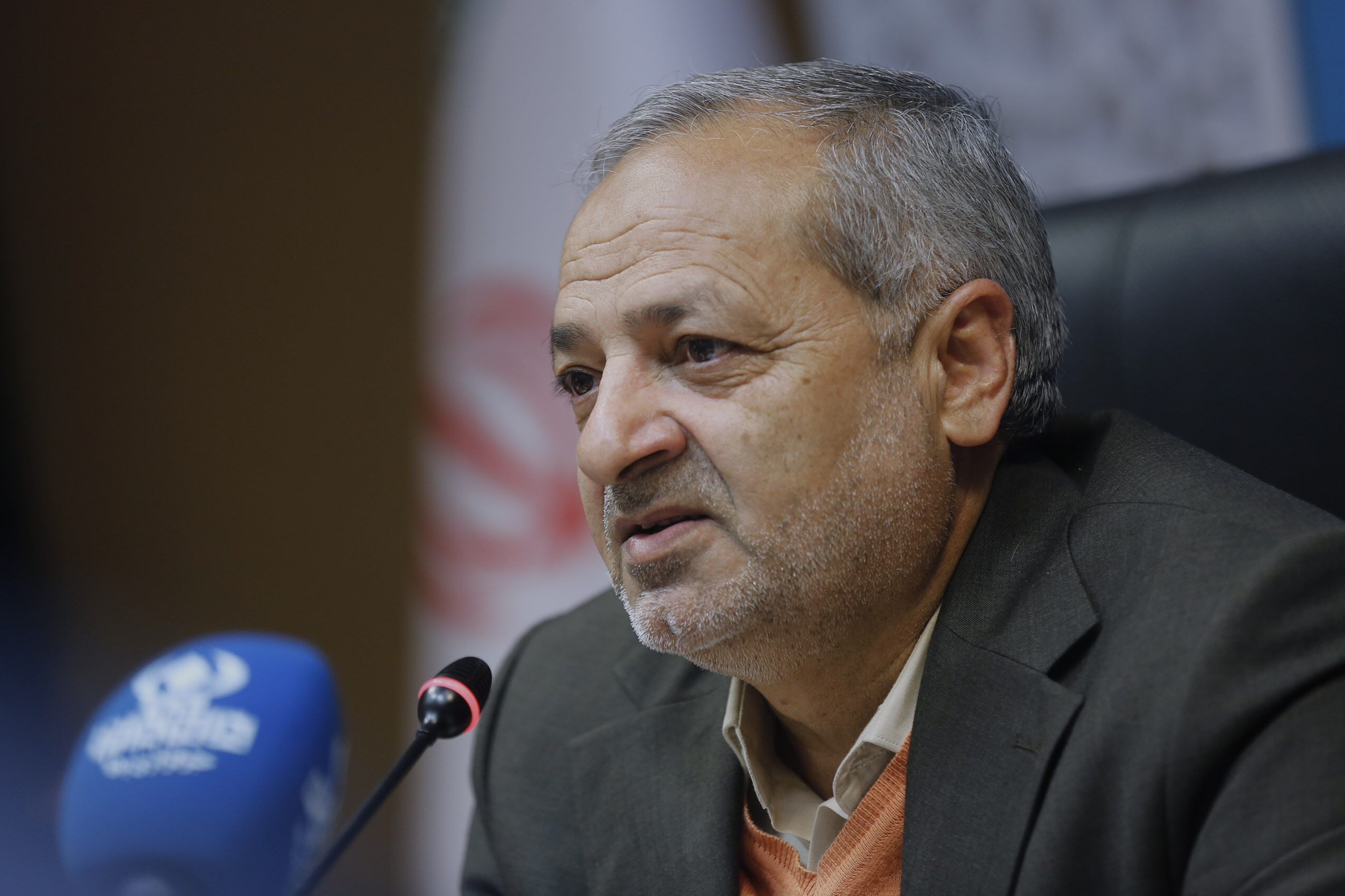 رتبه‌بندی شامل معلمان رسمی و پیمانی می‌شود/ پاداش پایان خدمت معلمان به‌زودی به حساب آن‌ها واریز می‌شود