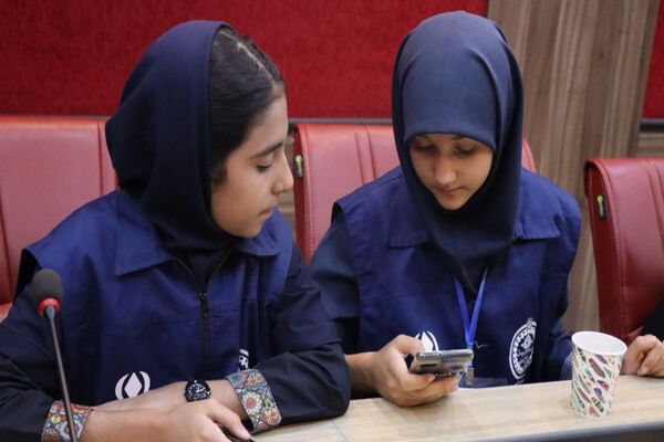 نشست صمیمی فعالین رسانه ای دانش‌آموزان با مدیرعامل خبرگزاری پانا