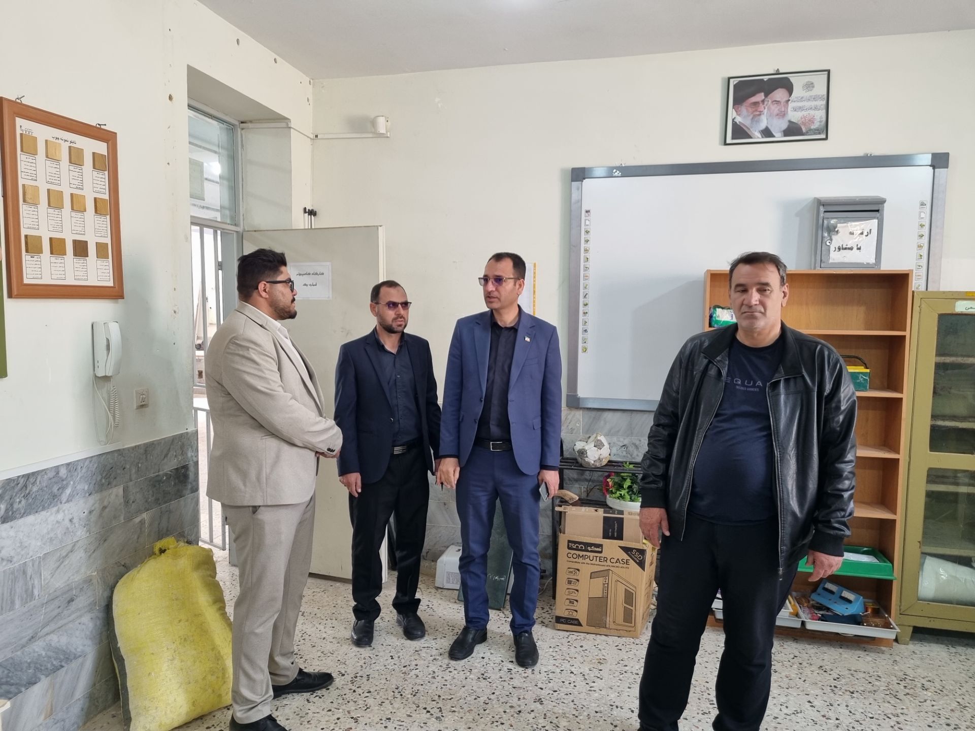  هیچ دانش‌آموز عشایری نباید از قطار پیشرفت آموزشی جا بماند