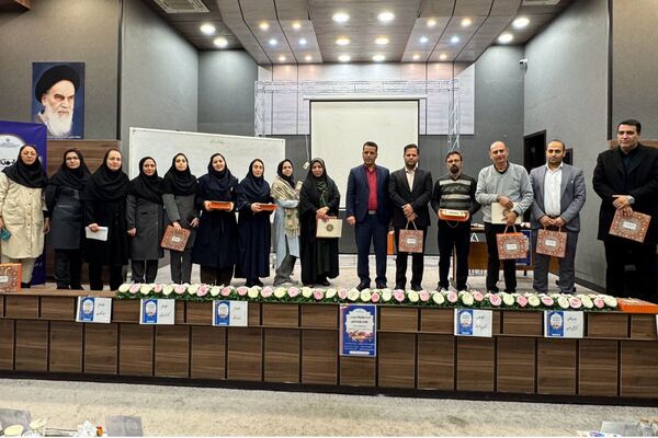 رقابت ۳۱ دانش‌آموز ممتاز همیار معلم ملاردی 