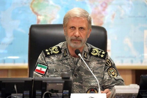 خلبانان شجاع‌مان پایگاه‌های آمریکا در منطقه را کوبیدند
