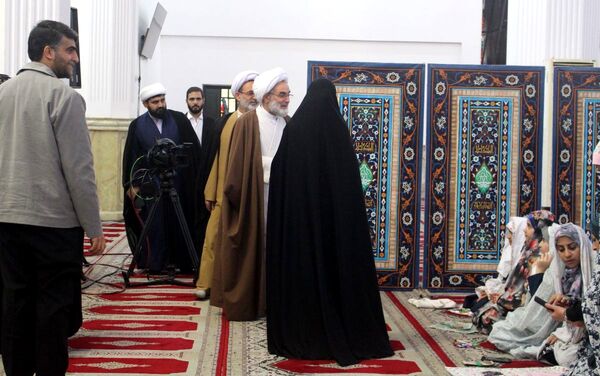 تجمع معنوی مادران و دختران در مصلی رشت