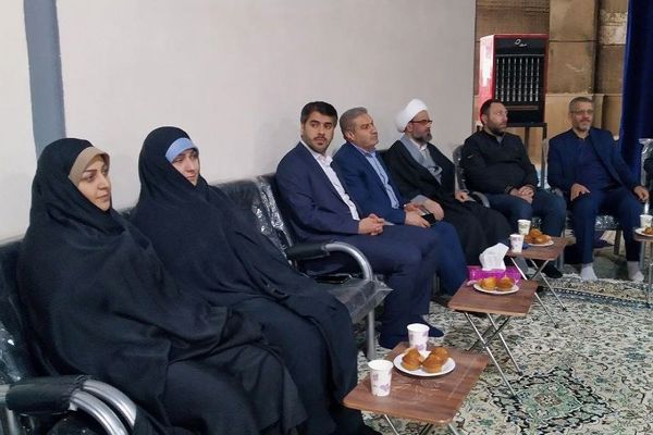 جشن فرشته‌ها در شهر قیامدشت ری یک