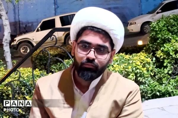  کافه گفتگو نوجوانان مبارز رودهن در تجمعات مردمی شبانه