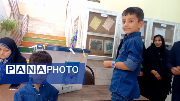 سربلندی مردم شهر اراک در انتخابات ریاست‌جمهوری