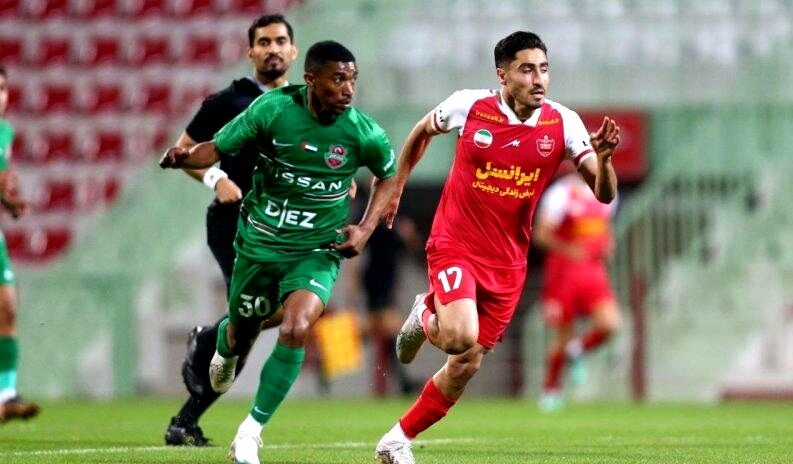 افشای قرارداد مدافع پرسپولیس در آنتن زنده!