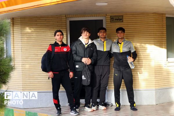 آغاز اردوی انتخابی تیم ملی هندبال دانش‌آموزی پسران در اصفهان