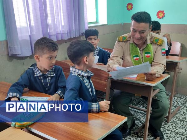 حضور ارزیابان کشوری سازمان دانش‌آموزی در مدارس قائمشهر