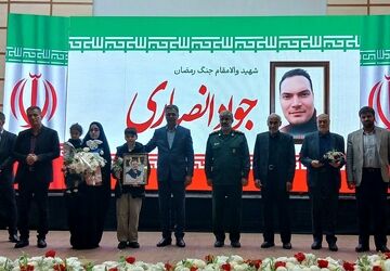 نفس کشیدن در شهری زیر سایه شهدا؛ روایت عاشقی در جنگ رمضان