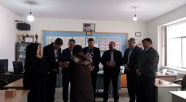 بازدید مسئولان سازمان دانش‌آموزی آذربایجان شرقی از مدارس تمام تشکیلاتی اهر