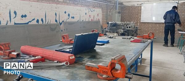 رقابت برای مهارت؛ المپیادهای شایستگی‌محور در مدرسه فارابی