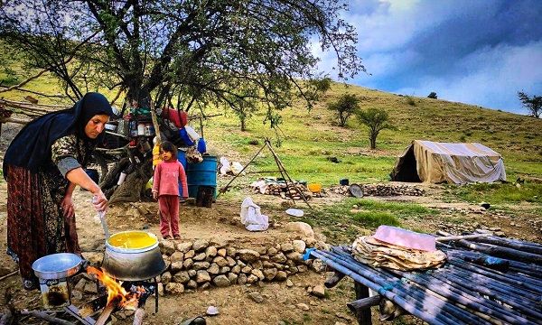 روستاییان، ذخایر زنده و گنج‌های پنهان کشور هستند