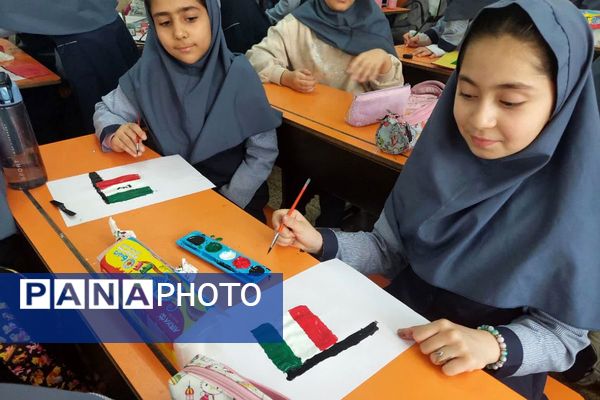 مدارس اسلامشهر یکصدا در جشن انقلاب 