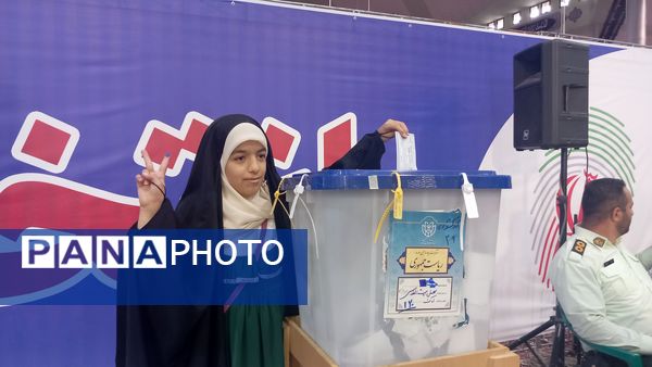 اوج حماسه با حضور حداکثری مردم در انتخابات رقم خورد