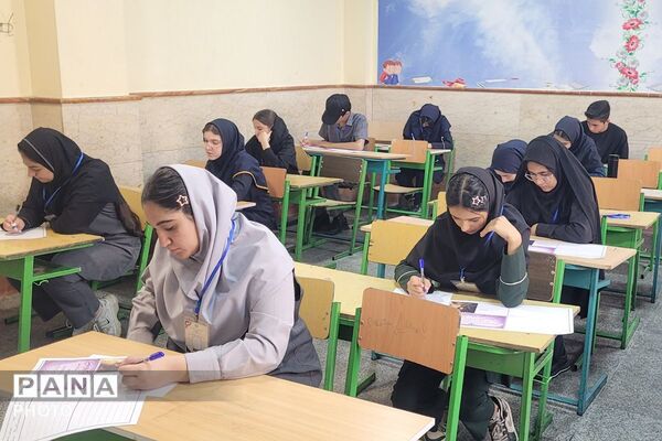 تجلی استعدادهای برتر در مرحله استانی جشنواره نوجوان خوارزمی