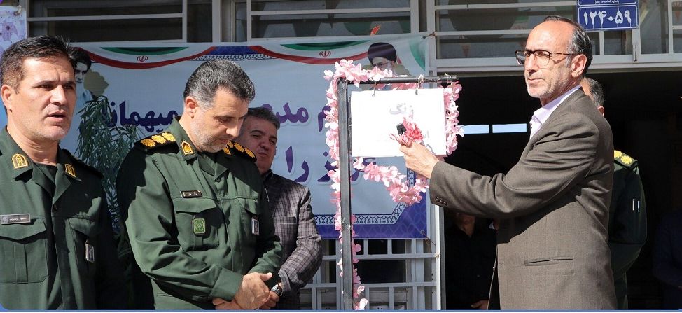 بسیج دانش‌آموزی مظهر روحیه ایثار، مقاومت و خودباوری است