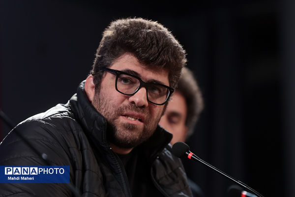 نشست نقد و بررسی فیلم «زندگی کوچک کوچک» در چهل و چهارمین جشنواره ملی فیلم فجر