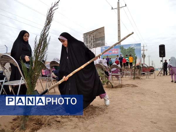 پویش مردمی درخت یادگار در یزد 