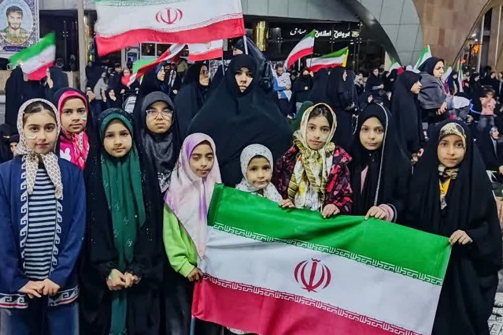 دانش‌آموز باید خود را جزئی از حرکت بزرگ پیشرفت کشور بداند