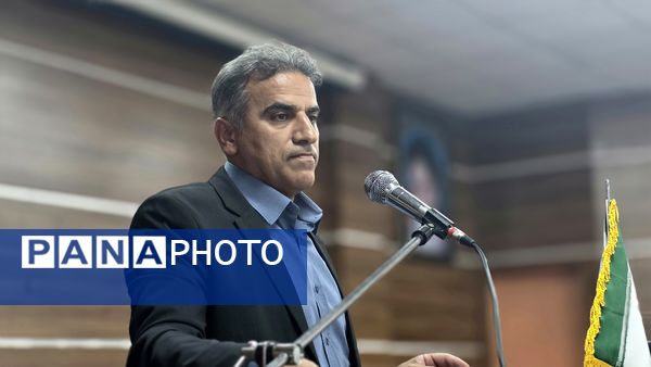 جلسه فصلی مدیران مدارس ابتدایی قائمشهر