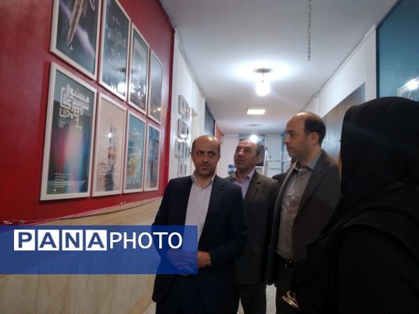 توزیع تجهیزات هنرستان‌ها در بازدید معاون متوسطه وزیر آموزش و پرورش 