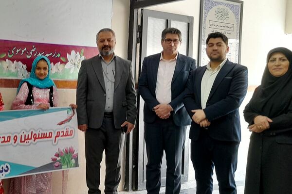 برپایی نمایشگاه طرح جابر در مدرسه حسنا بهارستان‌۲
