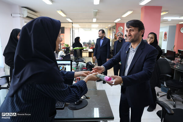 بازدید علی فرهادی سخنگوی وزارت آموزش و پرورش از خبرگزاری پانا
