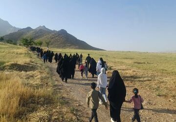 همایش پیاده‌روی خانوادگی در شهر چلیچه