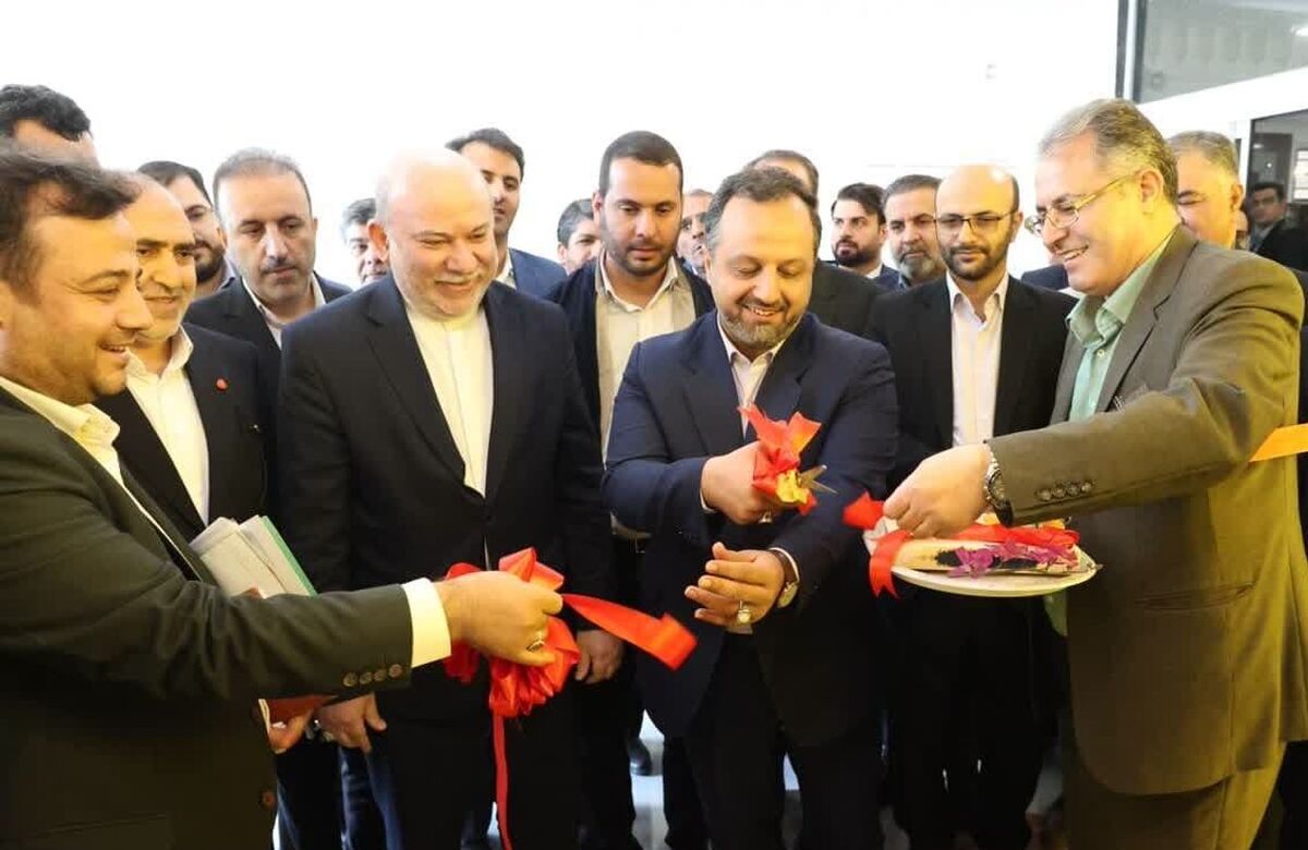  ساختمان جدید مرکز خدمات سرمایه‌گذاری استان قم توسط وزیر اقتصاد افتتاح شد