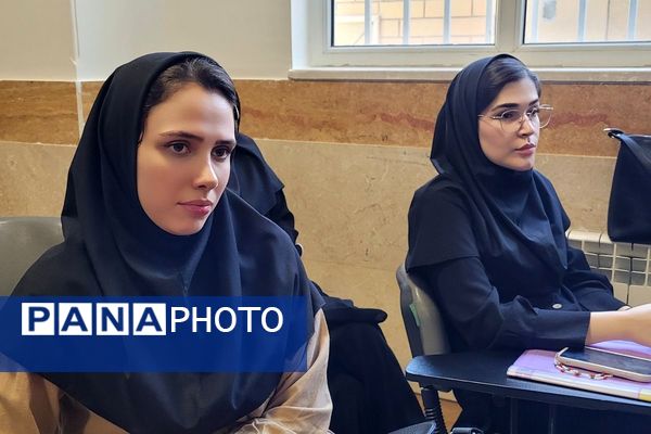 جلسه شورای معلمان دبیرستان نمونه دولتی ولایت